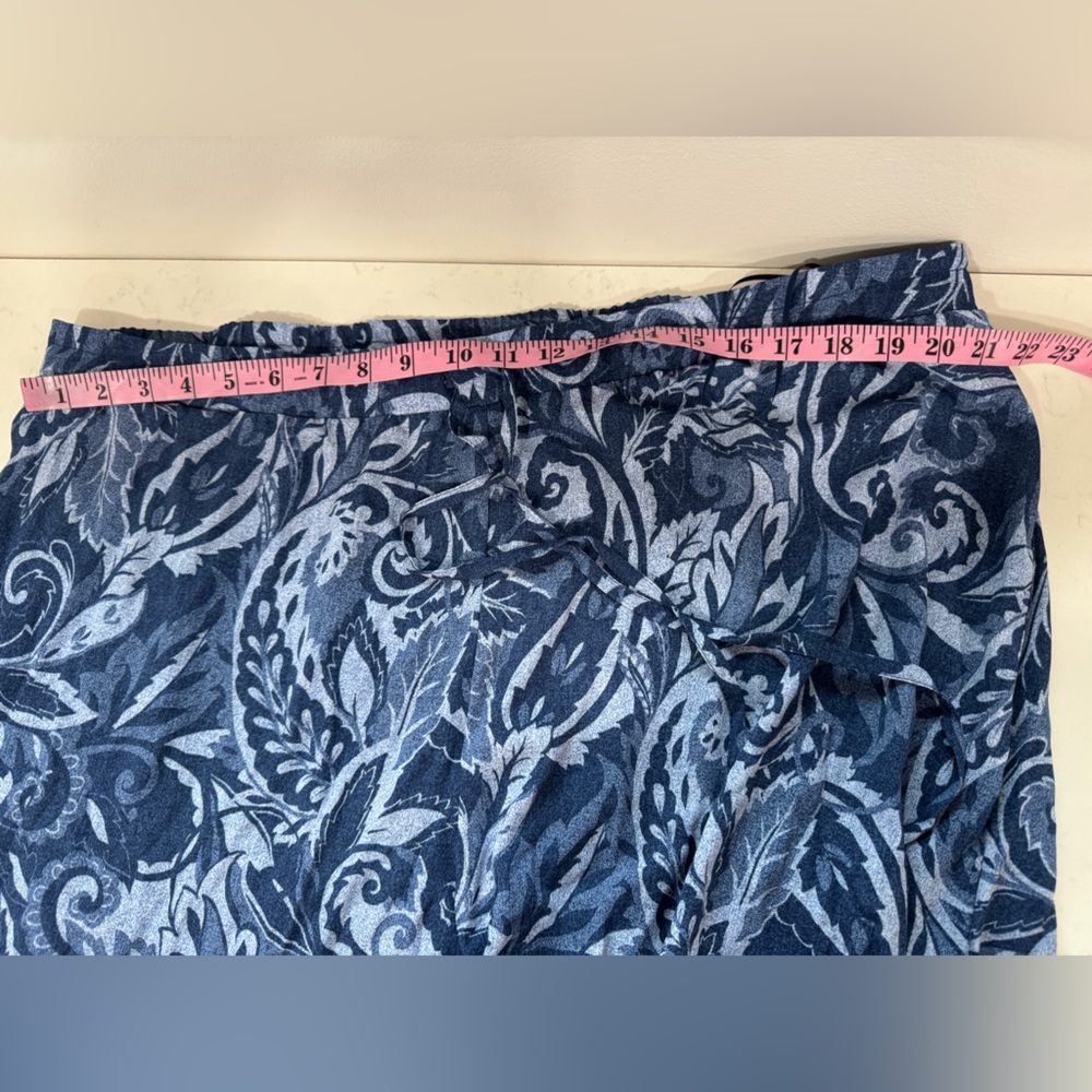Vince Camuto Blue Patterned Off-Shoulder set pants blouse - Picture 12 of 14